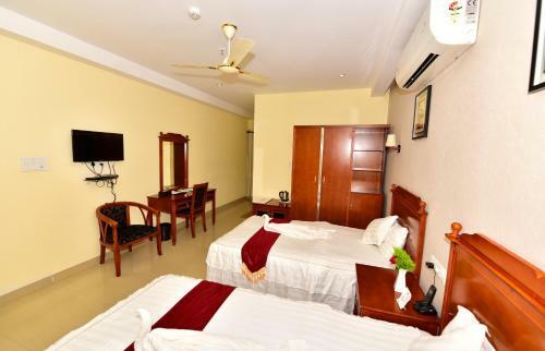 Hotel Athirappilly Residency