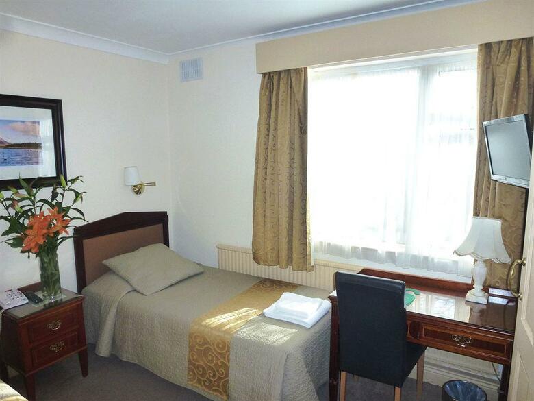 Hotel Egans House