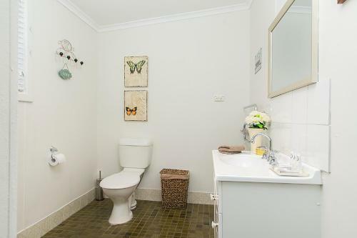 Villa Stoneleigh Cottage Bed And Breakfast
