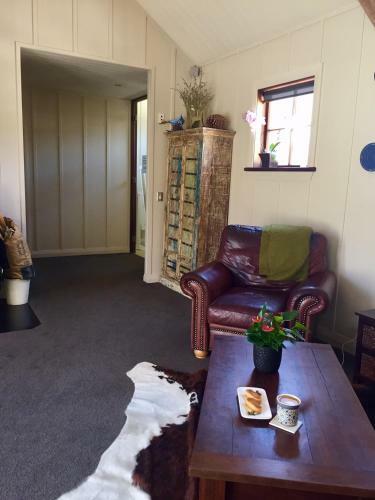 Bed & Breakfast Three Thirty