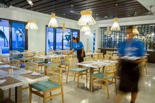 Hotel Taumeasina Island Resort