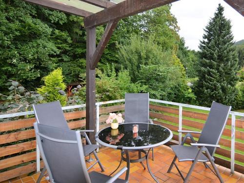 Comfortable Apartment In Bad Pyrmont With Balcony