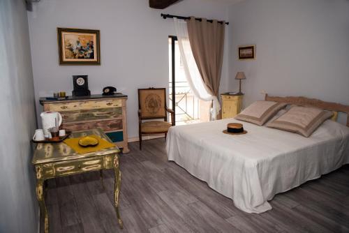 Hostal Le Clos Des Aramons