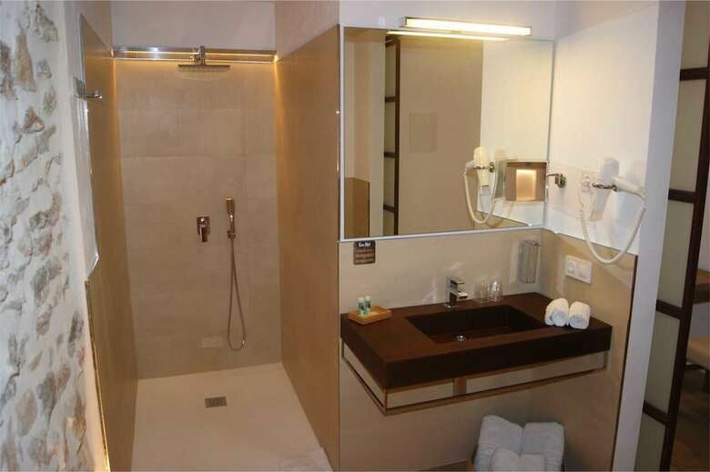 Bed & Breakfast Petit Hotel C'an Mel
