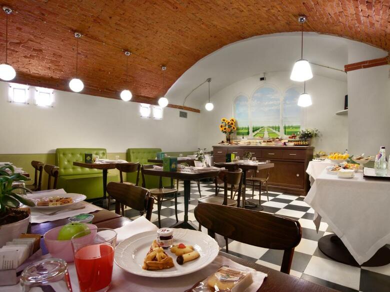 Graziella Patio Hotel
