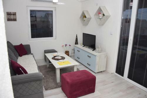 Markos Towers Apartments