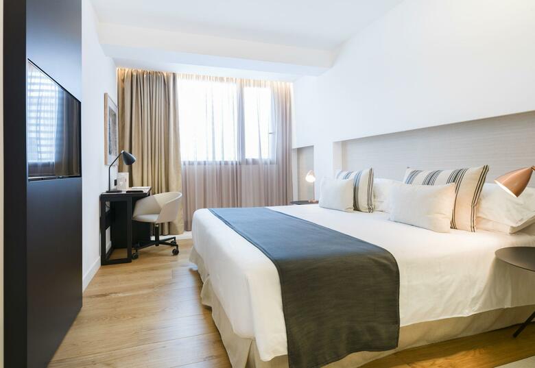 Nakar Hotel