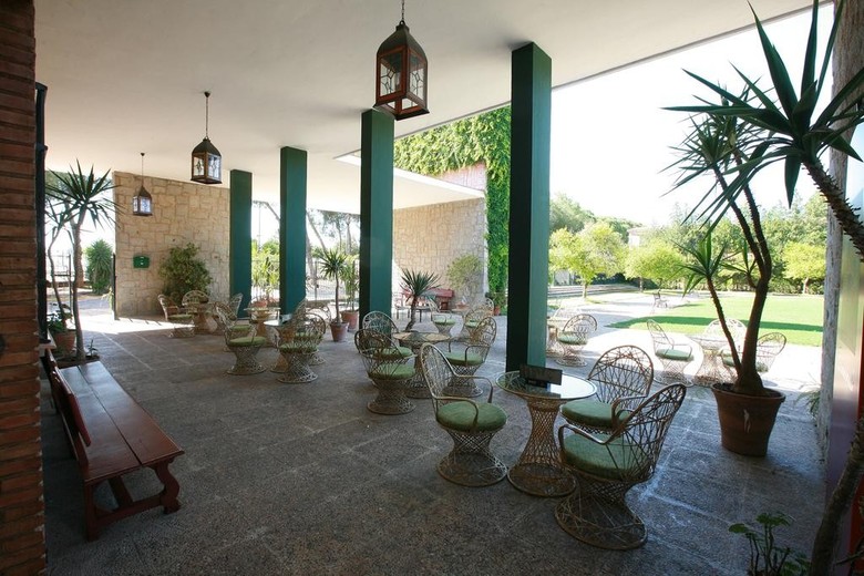 Hostal Lantana Garden