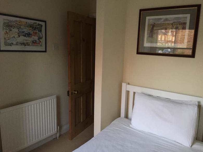 Hotel 17 Chilswell Road