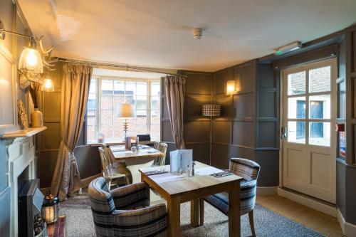Posada Greyhound Inn Wilton