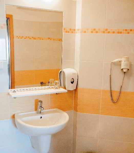 System Premium Katowice Hotel