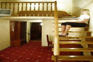 Deluxe Hotel