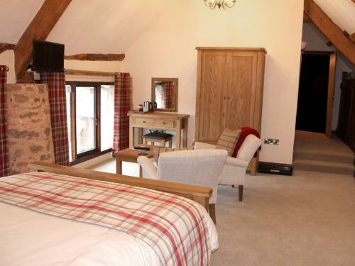 Middle Burrow Bed And Breakfast