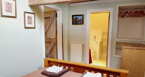 River Nene Cottages