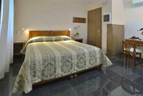 Hotel Italia