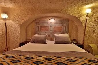 Maraa Cave Hotel