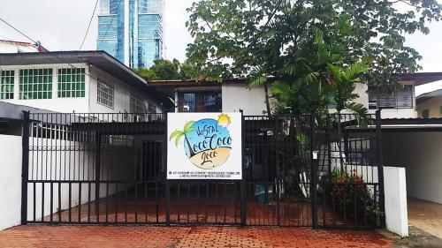Albergue Hostal Loco Coco Loco