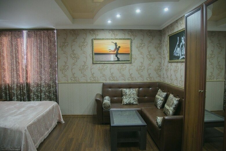 Hotel Yunost