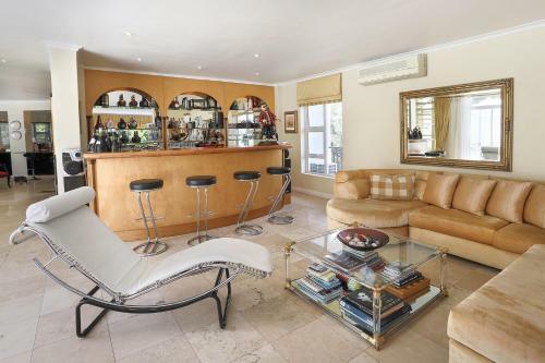 Bed & Breakfast Francolin Manor