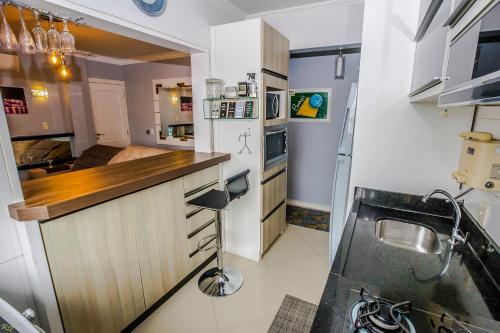 Apartamento Lindo Apto Central Com Garagem