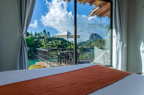 Hotel Santa Maria De Las Aguas Pe�ol