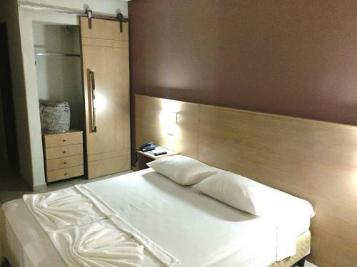 Hotel Canoeiros