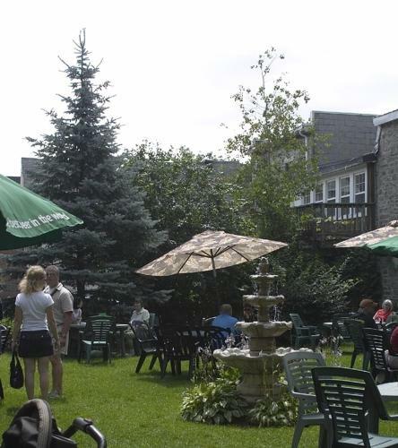 Posada Baldachin Inn