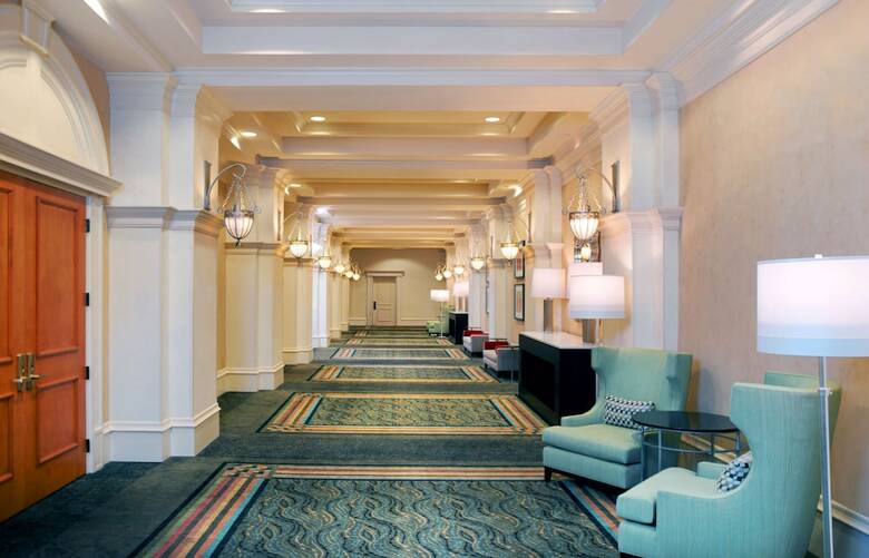 Hotel Hilton Naples