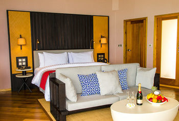 Hotel Meeru Island Resort & Spa