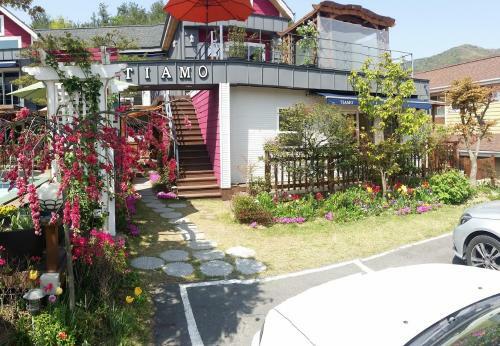 Gyeongju Tiamo Pension