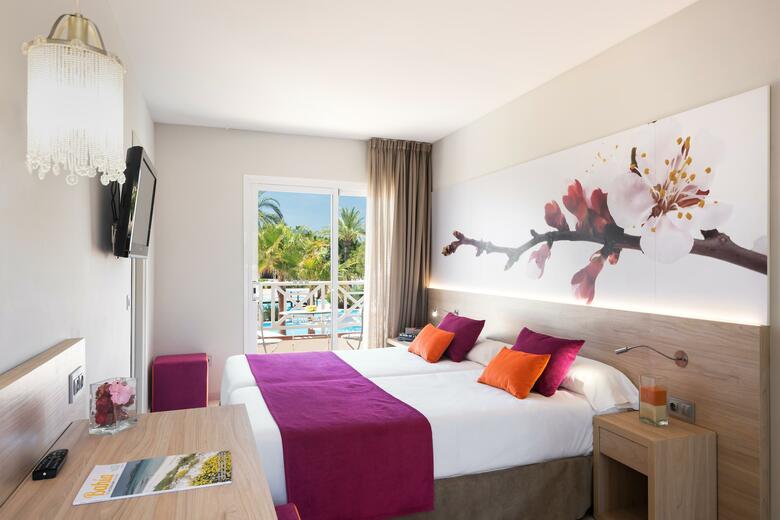 Hotel Garden Holiday Village � Adults Only