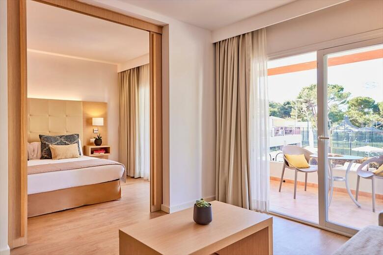Aparthotel Zafiro Bahia