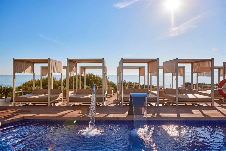 Aparthotel Zafiro Bahia