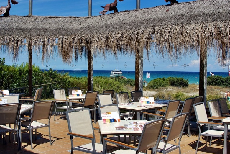 Aparthotel Zafiro Bahia