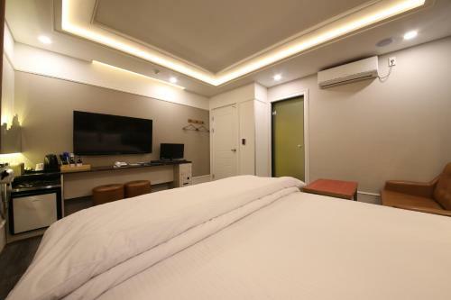 Look Motel