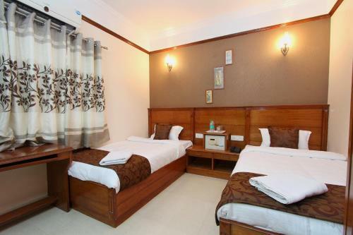 Hotel Dm Bluemoon Grand