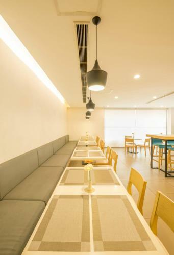 Hotel Hanting Express Chifeng Bus Station