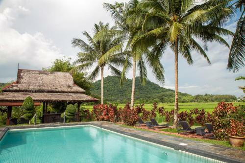 Villa Sunset Valley Holiday Houses