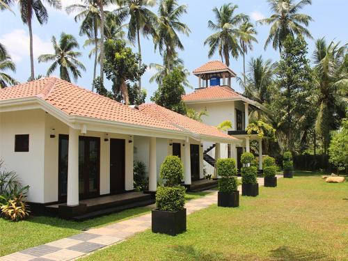 Adenlanka Villa