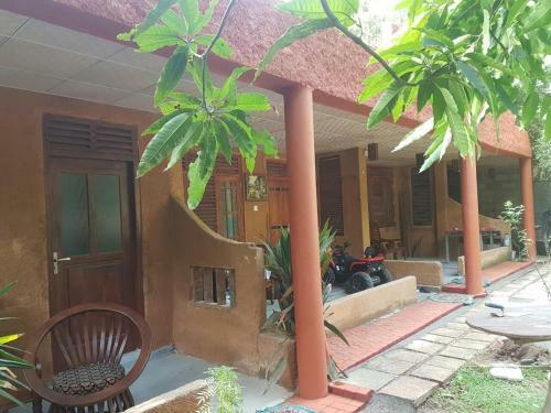 Hostal Sea Breeze Garden
