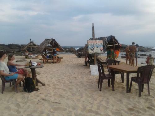 Hostal Sea Breeze Garden