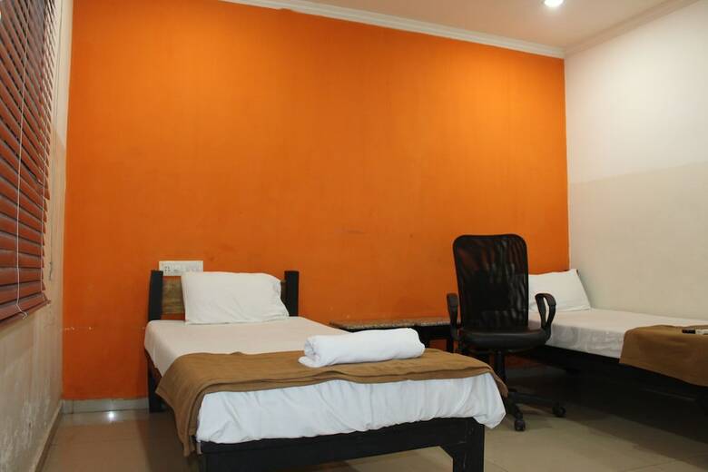 Hotel Deccan Comforts