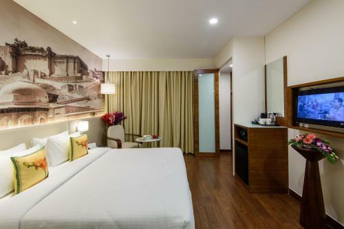 Hotel Regenta Central, Jhotwara