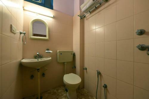 Hotel Oyo Rooms Birla Mandir Raja Park