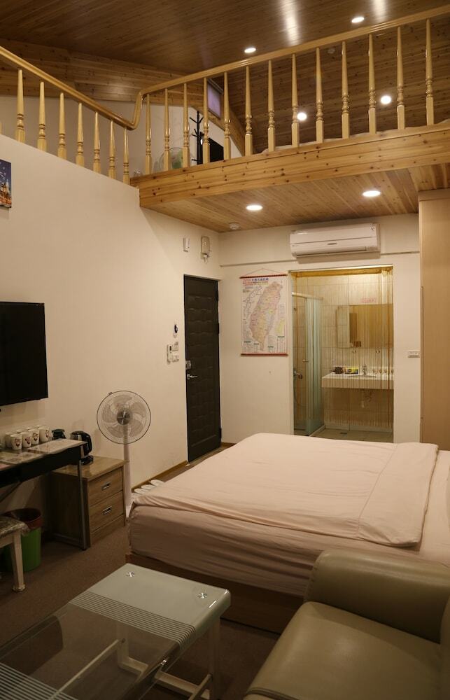 Hotel Tamshui Homestay