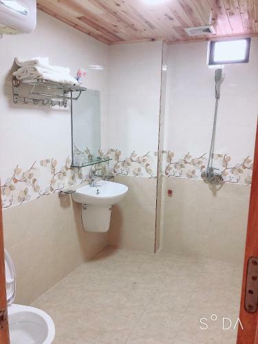Lien Son Hostel