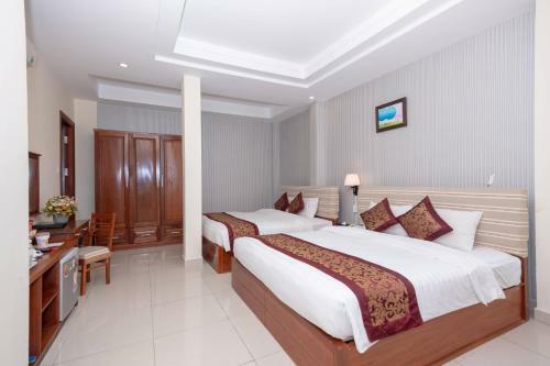 Airport Lucky Star Hotel