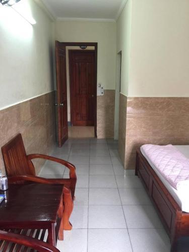 Anh Quan Hotel