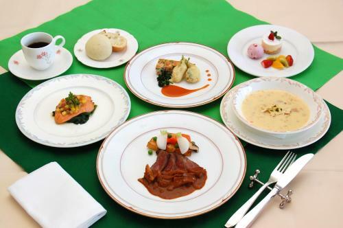 Hotel Yatsugatake Kogen Lodge