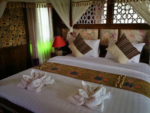 Hostal Bura Phat Resort